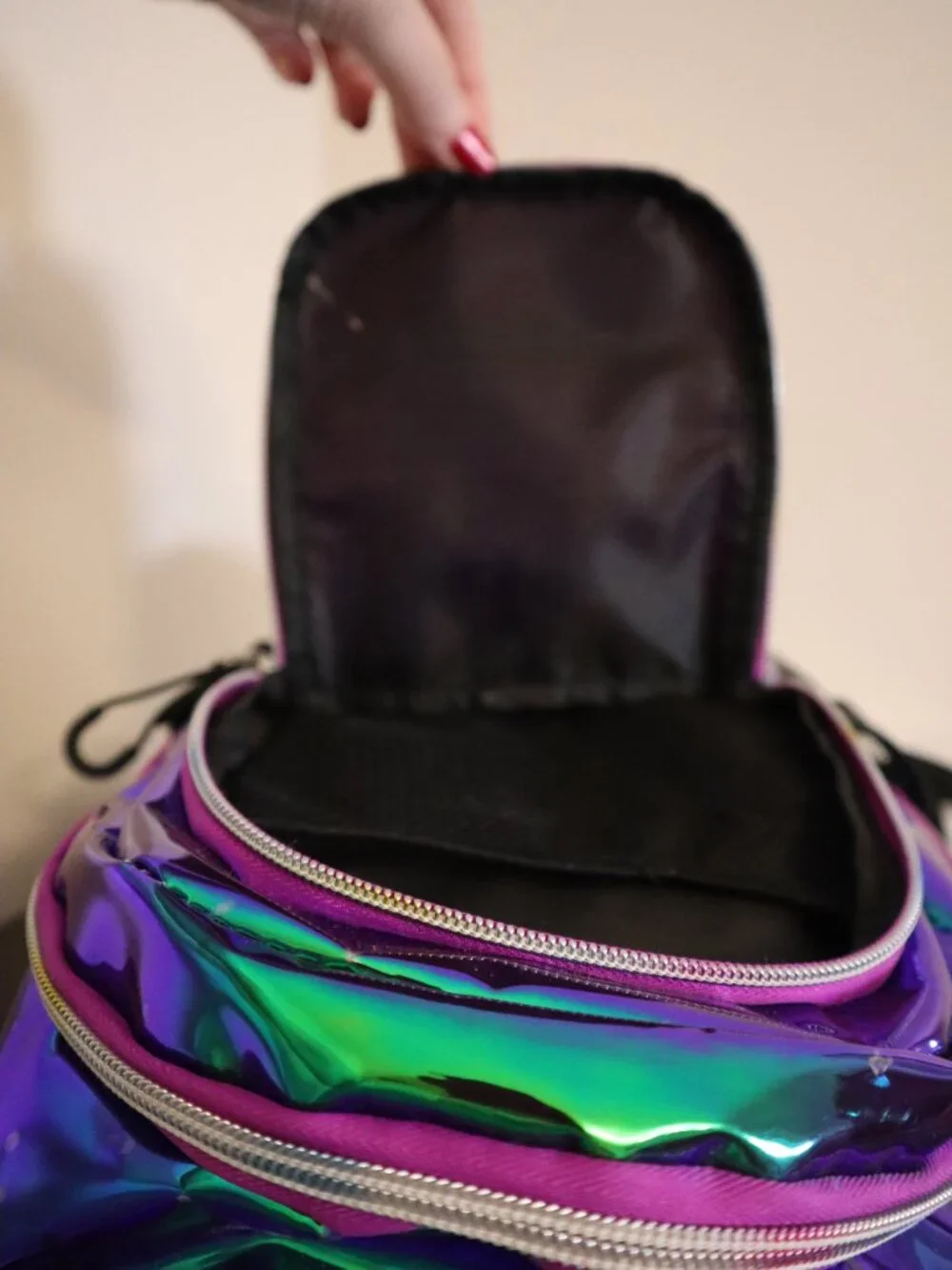 Sojourner Backpack Rave Hydration Pack Holographic Green Pink 2 Liter OS Bag